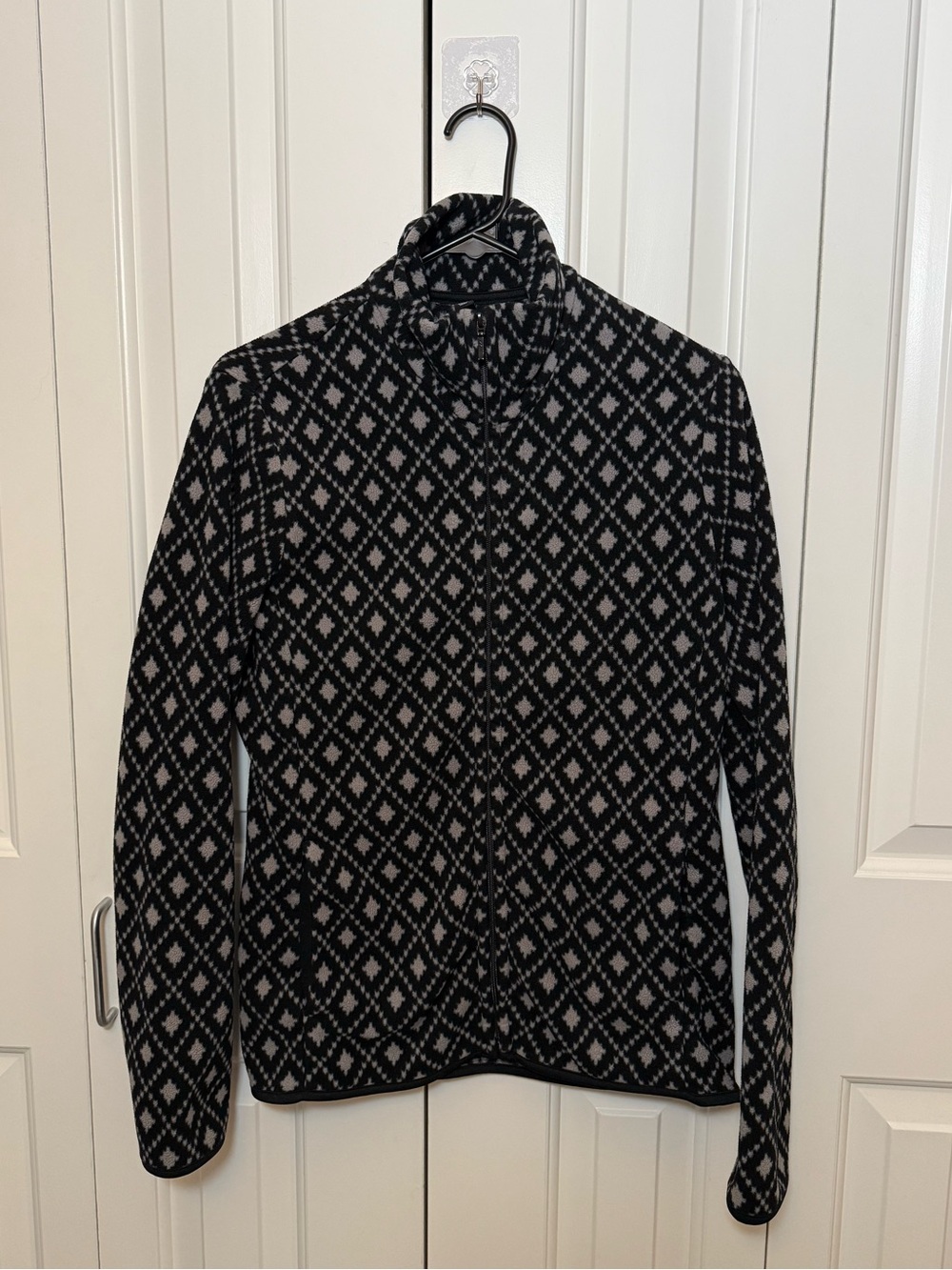 UNIQLO Geometric Zip Up Fleece Black & Gray XL